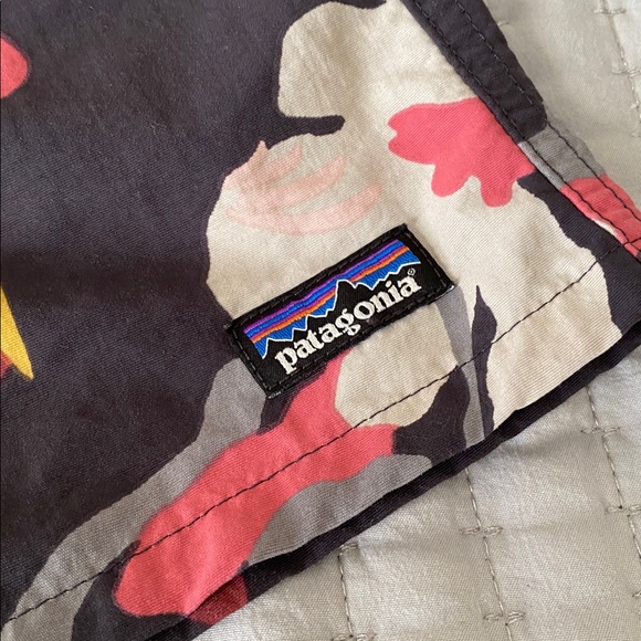 Patagonia Other - Patagonia Black and Pink Floral Short